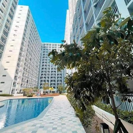 Deluxe Suites Razelles 2 At Shore 2 Residences Tower 1 Pasay Eksteriør billede