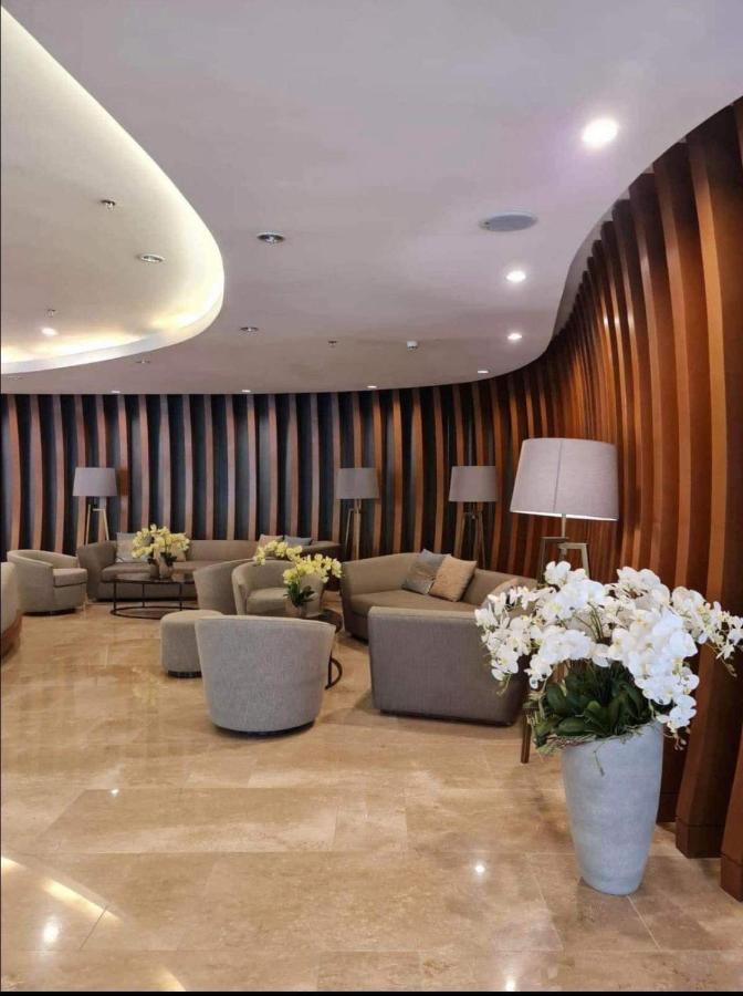 Deluxe Suites Razelles 2 At Shore 2 Residences Tower 1 Pasay Eksteriør billede