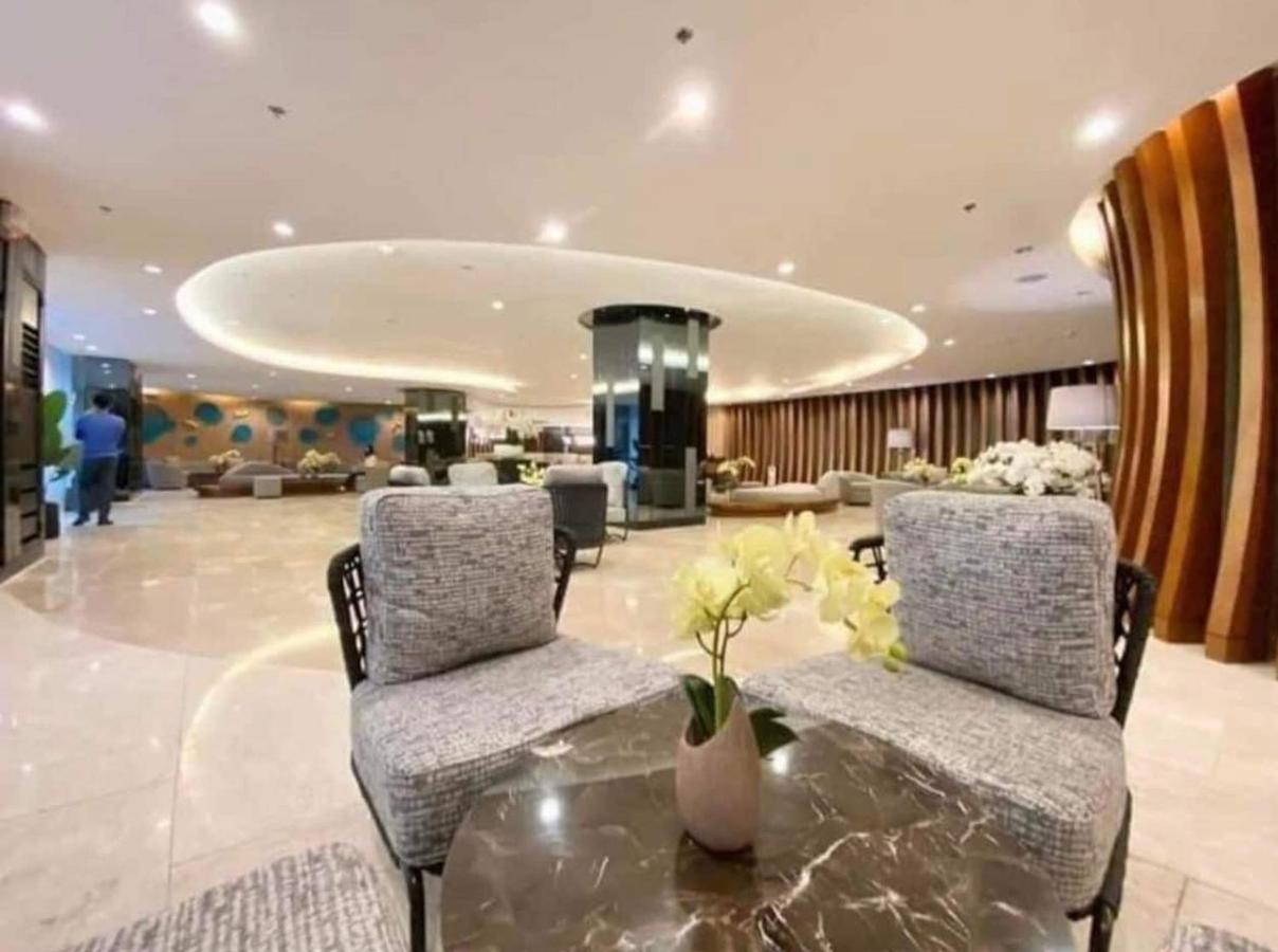 Deluxe Suites Razelles 2 At Shore 2 Residences Tower 1 Pasay Eksteriør billede